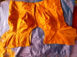 Dubble Colour Saaree With Blouse.