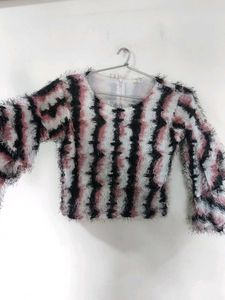 Fluffy Crop Top