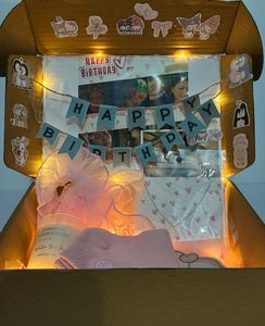 custom gift hamper