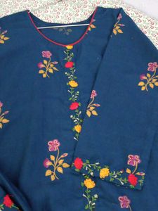 🌸 Elegant Embroidered Kurti – ₹450 Only 🌸