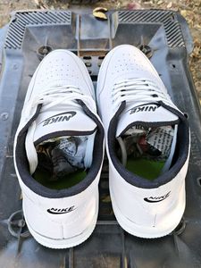 Nike White Casual Shoes