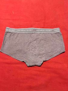 Victoria’s Secret Women Shortie Panty Size L