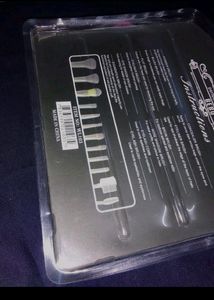 Eyeshadow palette and makup brushes