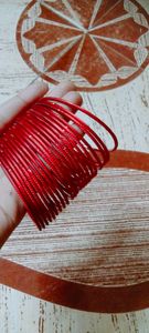 metel red bangles