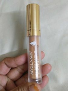 My Glam Super Serum  Concealer