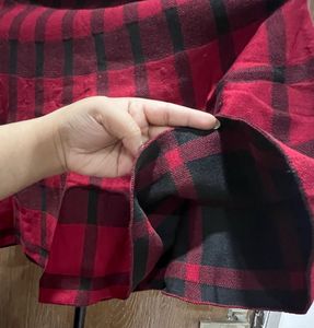 Classic check winter skirt- red