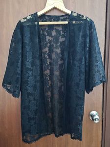 Black lace Open Front Shrug