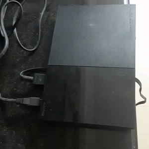 Original Sony Playstation 2 (PS2)