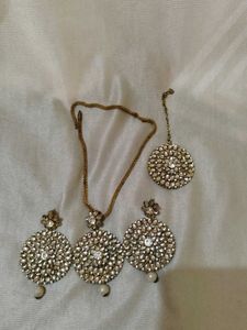 Women Elegant Jewelry Set