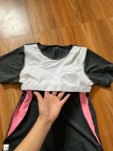 Gym Sweatproof Padded Top 🥰