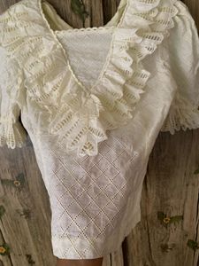 Vintage-Inspired Lace Crop Top