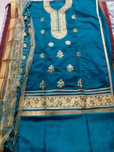 Elegant dress material