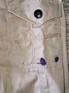 A Longlasric Short Pants