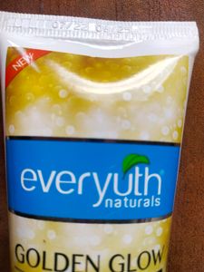Everyuth Golden Glow Peel Off Mask