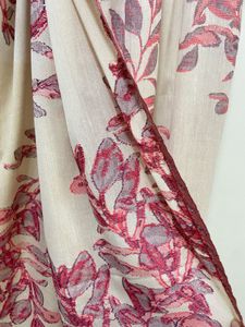 Kani Scarf
