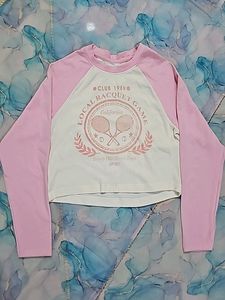 💗pink And White Full Sleeves Crop Top 🤍