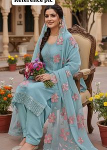 New Stayle Beautiful Pakistani Dress important Dre