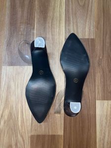 NEW Trendy Heels Unused