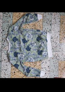Korean Top Set Of 2