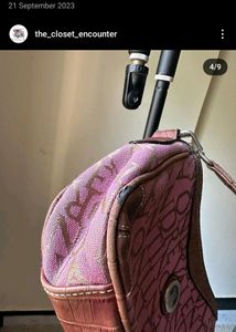 Andre Valentino Bag