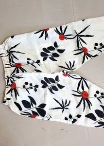 Floral Print Crop Pants