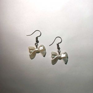 Handmade Pearl Bow Earrings