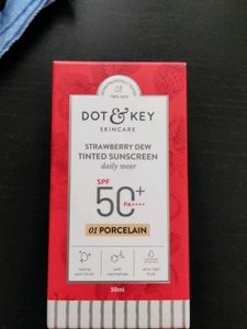 Dot & Key Tinted Sunscreen SPF 50 - Porcelain