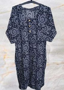 Black Kurti With Front Buttons Detail