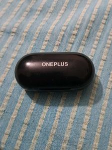 ONE PLUS BUDS Z2 CASE WORKING CONDITION