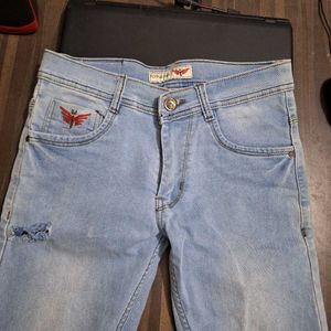 Light Blue Damaged Stylish Look Jeans For Men