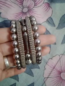 Earings