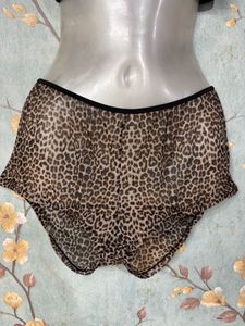 H&amp;M Cheatah Print Shorts