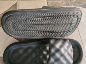 Comfy Black Slides