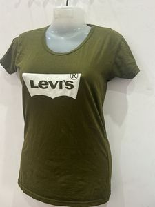Levi&#39;s Olive Green T-Shirt