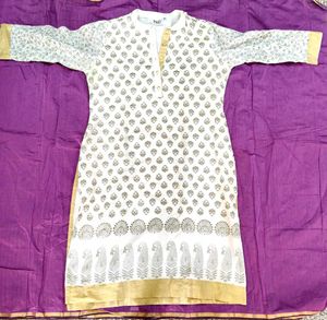 Elegant Printed Kurta with beautiful gold tinge