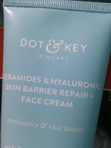 Ceramide Moisturizer Dot N Key