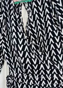Chic Monochrome Printed Jumpsuit