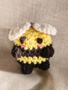 Bee Keychain