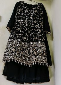 PRICE Too Less🥳Green Sharara Kurta Set With Dup