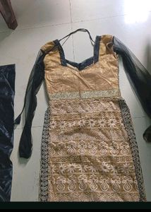 Beautiful Embroidery Kurti Set