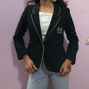 Stylish Black Blazer