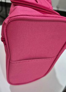 Travel Bag Cum Make Upbag