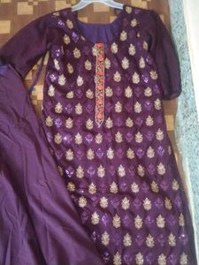 Purple Embellished Kurta With Full Gear Plazo💓