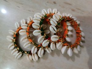 Cowrie Shell Bangles - 4 Pic