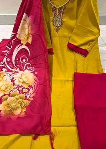 Elegant Red Embroidered Kurta Set