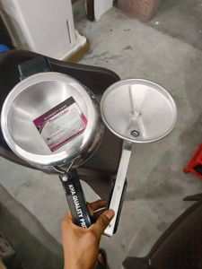 Deson Cook Pressure Cooker - Vintage Kitchen Gadge