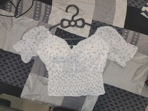 Floral Print Crop Top