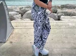 Abstract Print Pants