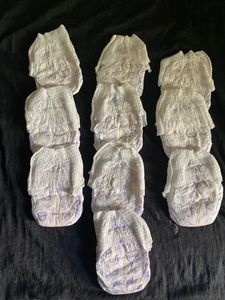 Baby Diapers H Himalaya  Medium 10 Peace