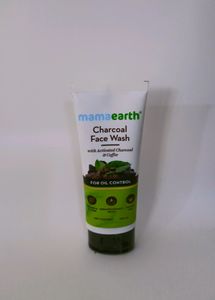 Mamaearth Charcoal Facewash